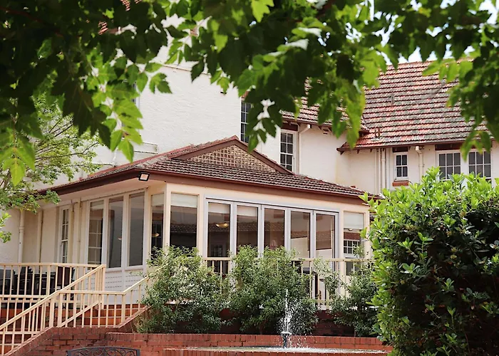 Mercure Canberra